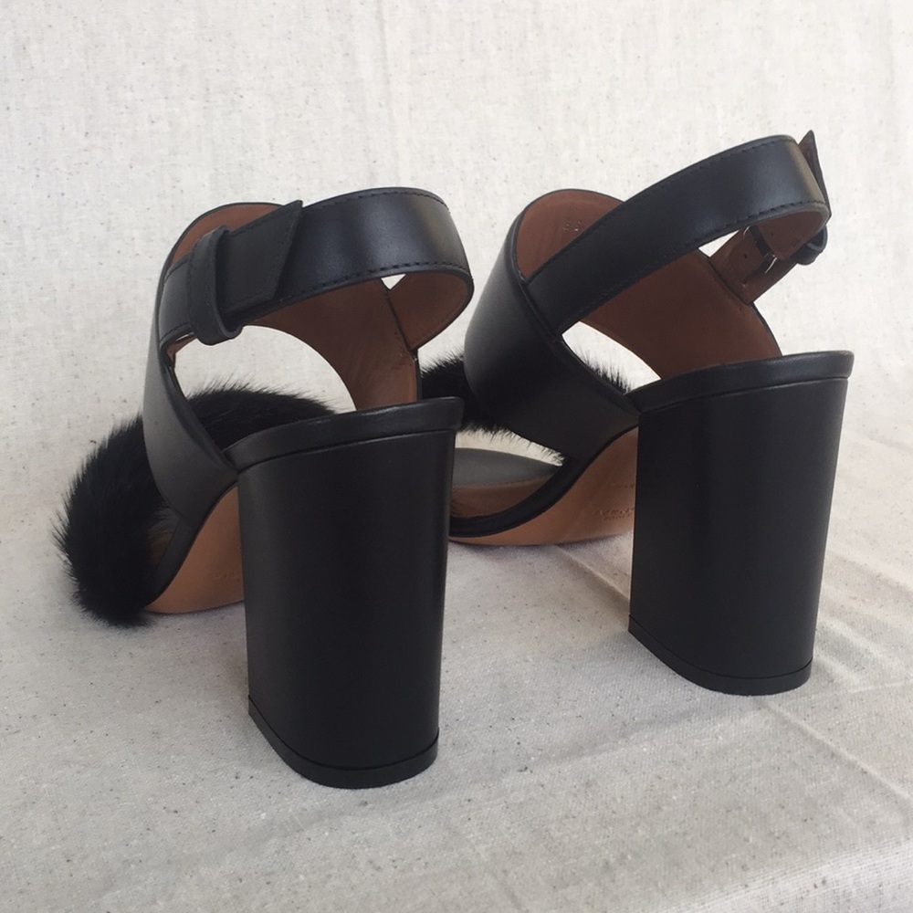 🆕NWT ♥️GIVENCHY Genuine Mink Flared Heel Sandal♥️ - Picture 4 of 8